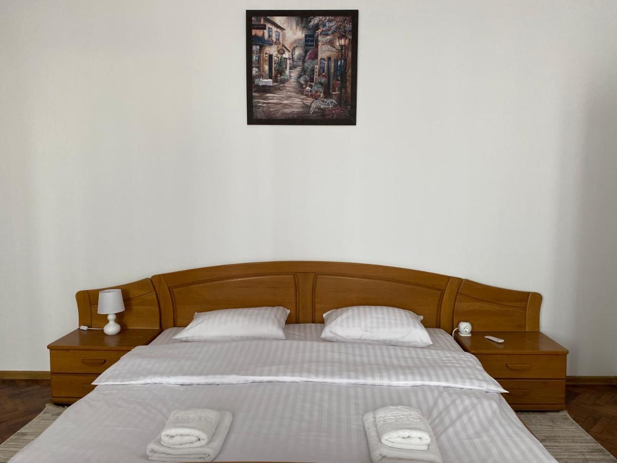 Ely'S Place Sibiu Buitenkant foto