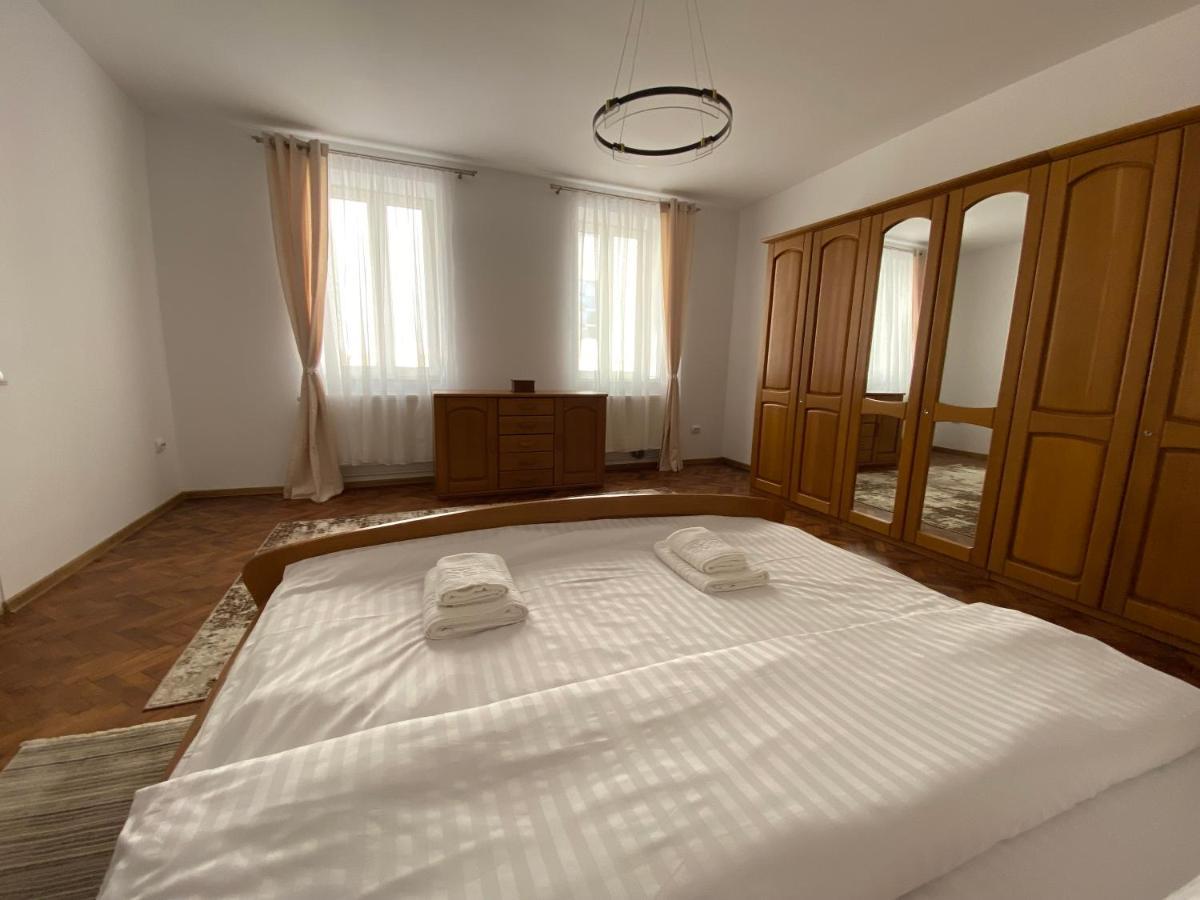 Ely'S Place Sibiu Buitenkant foto